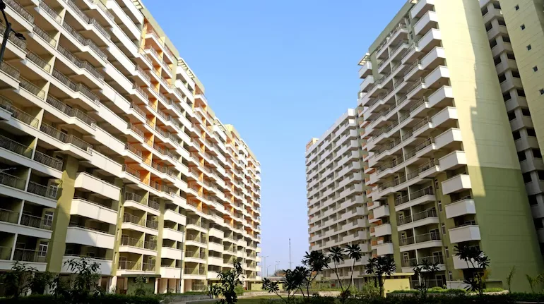 DDA Launches Jan Sadharan Awaas Yojana 2025: 1,000+ Flats in Outer Delhi – Fashion collection