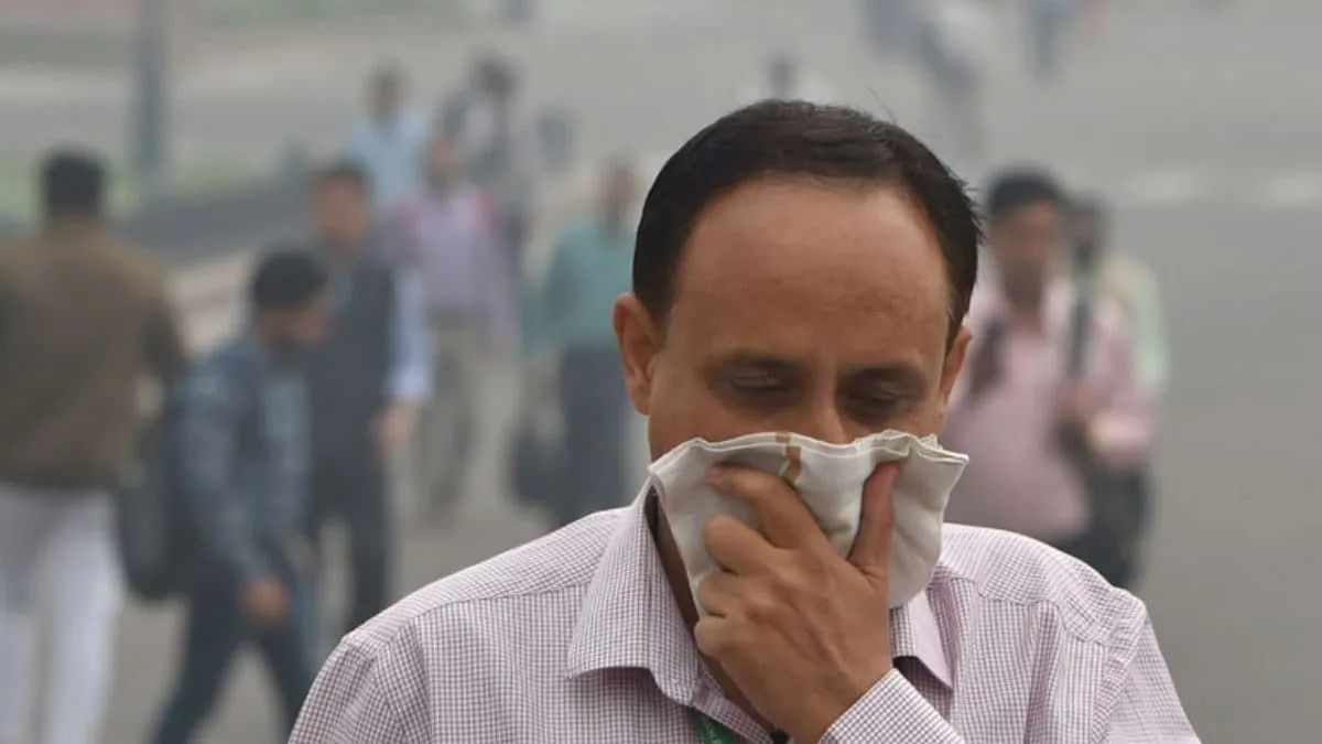 Delhi's air quality falls into the "Severe" category, with AQI levels above 400 in certain areas.  – Fashion collection